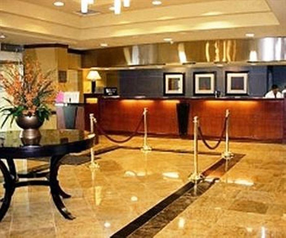Hotel Doubletree By Hilton New York Jfk Airport Interior foto