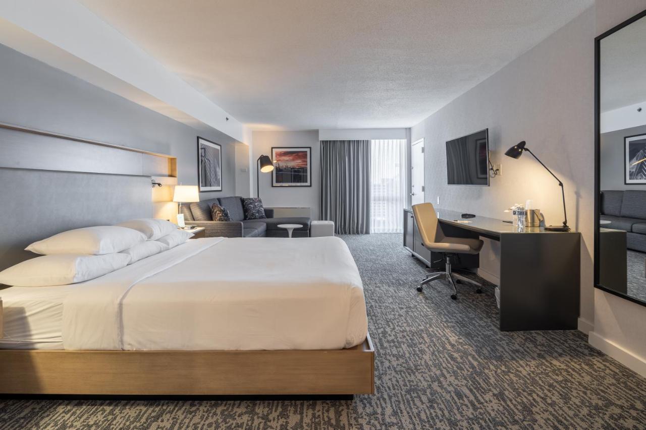 Hotel Doubletree By Hilton New York Jfk Airport Exterior foto