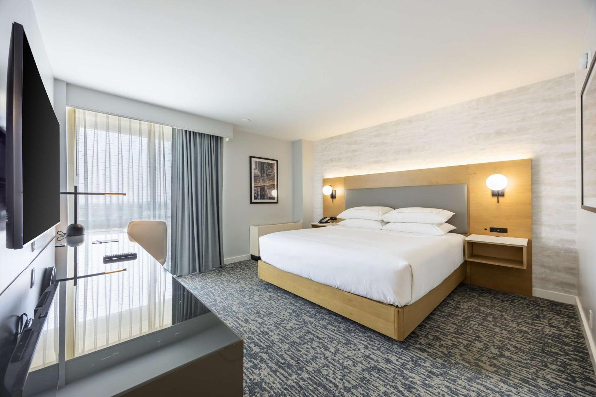 Hotel Doubletree By Hilton New York Jfk Airport Exterior foto